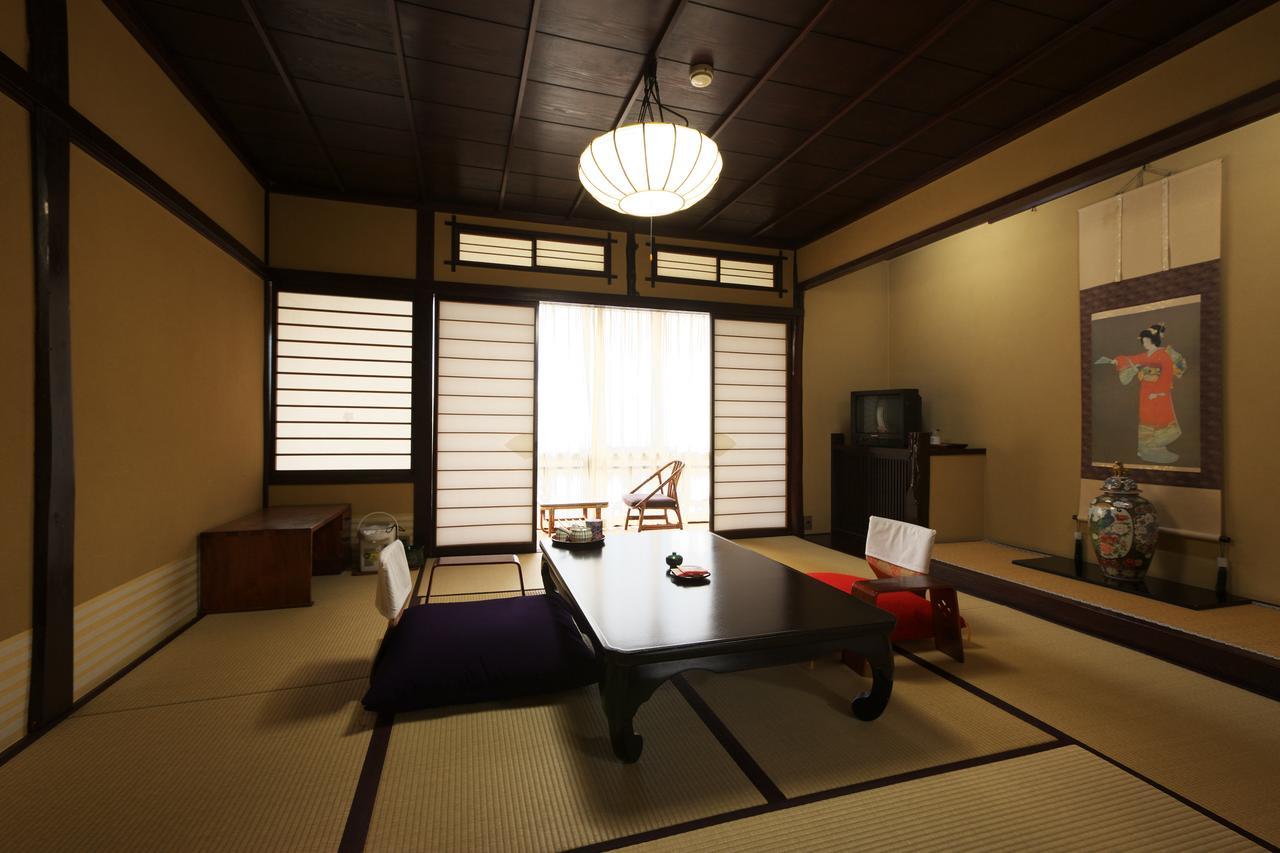 Hotel Nishiya Yonezawa Exterior foto
