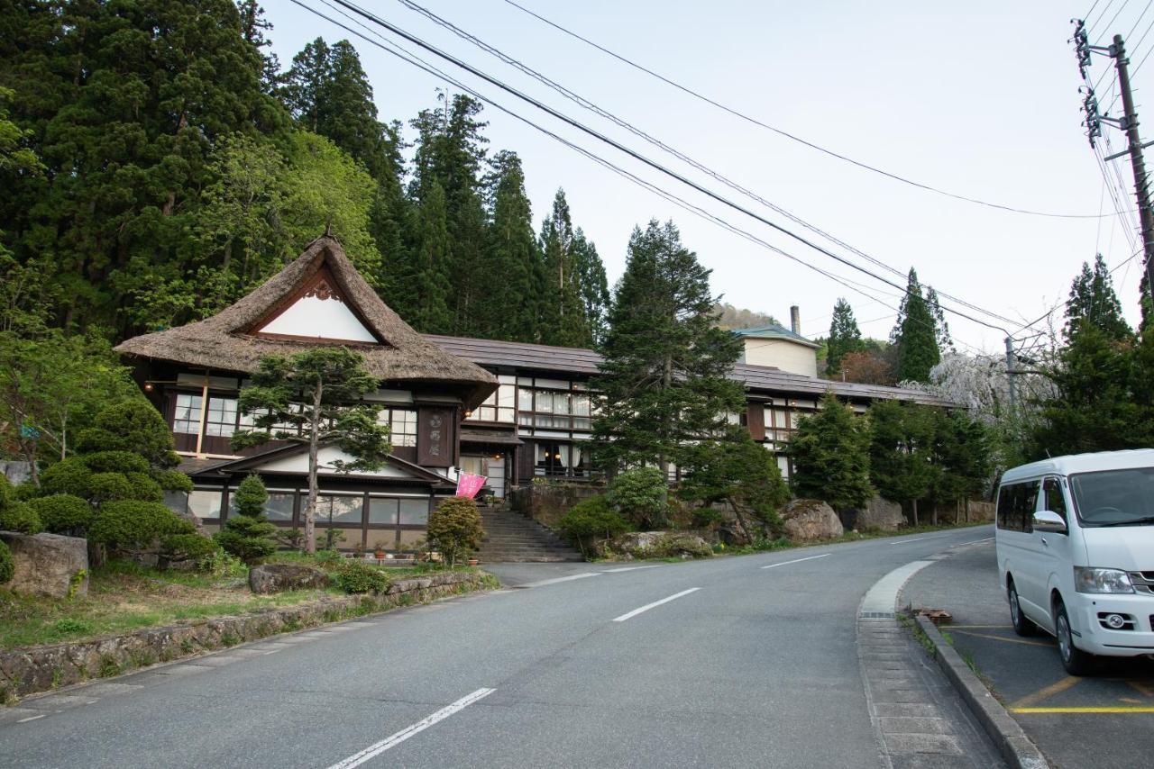 Hotel Nishiya Yonezawa Exterior foto